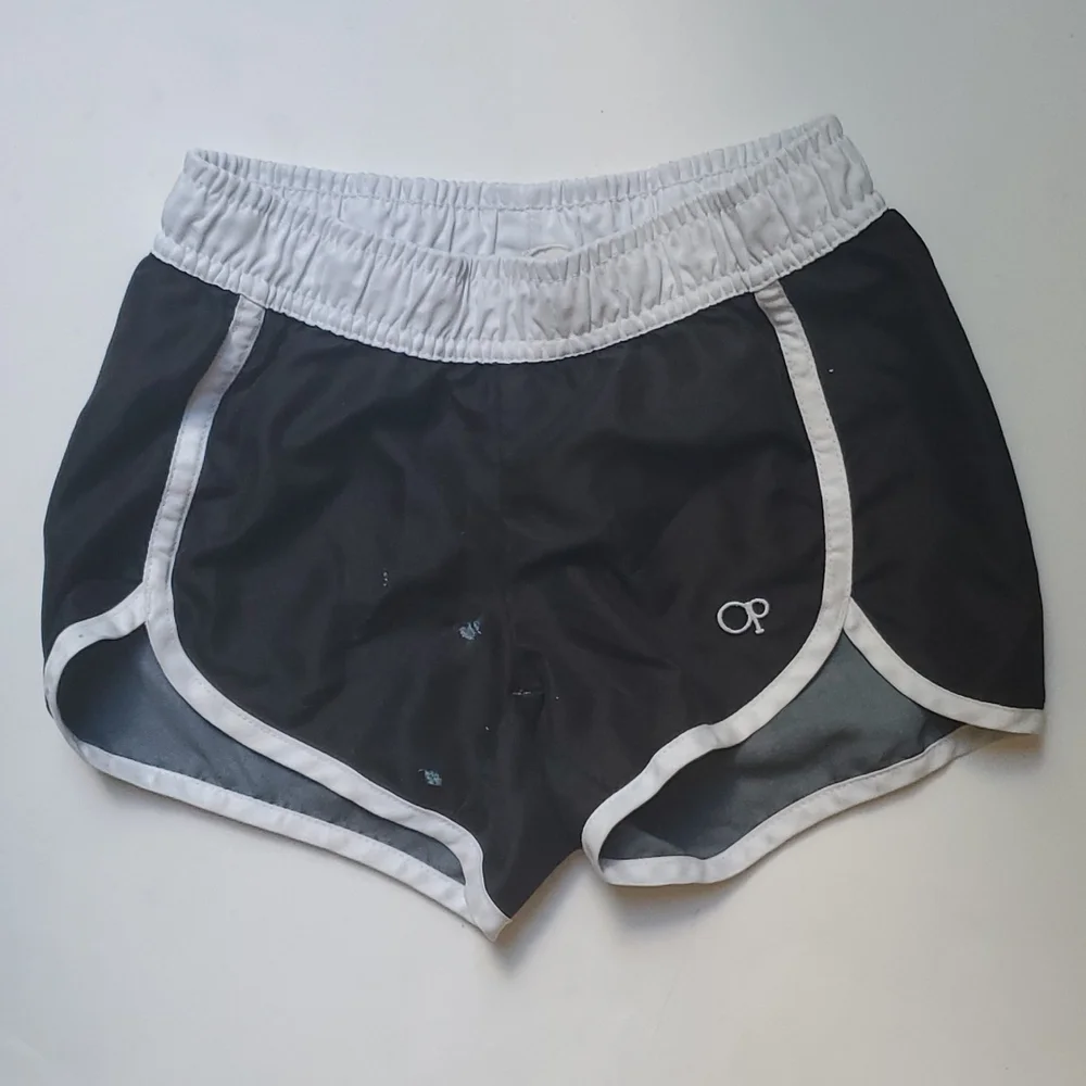 Girls Black/White Athletic Shorts-S 6/6X